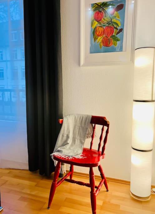 Ganzes Haus mit einer Terrasse, Garten und Klimaanlage