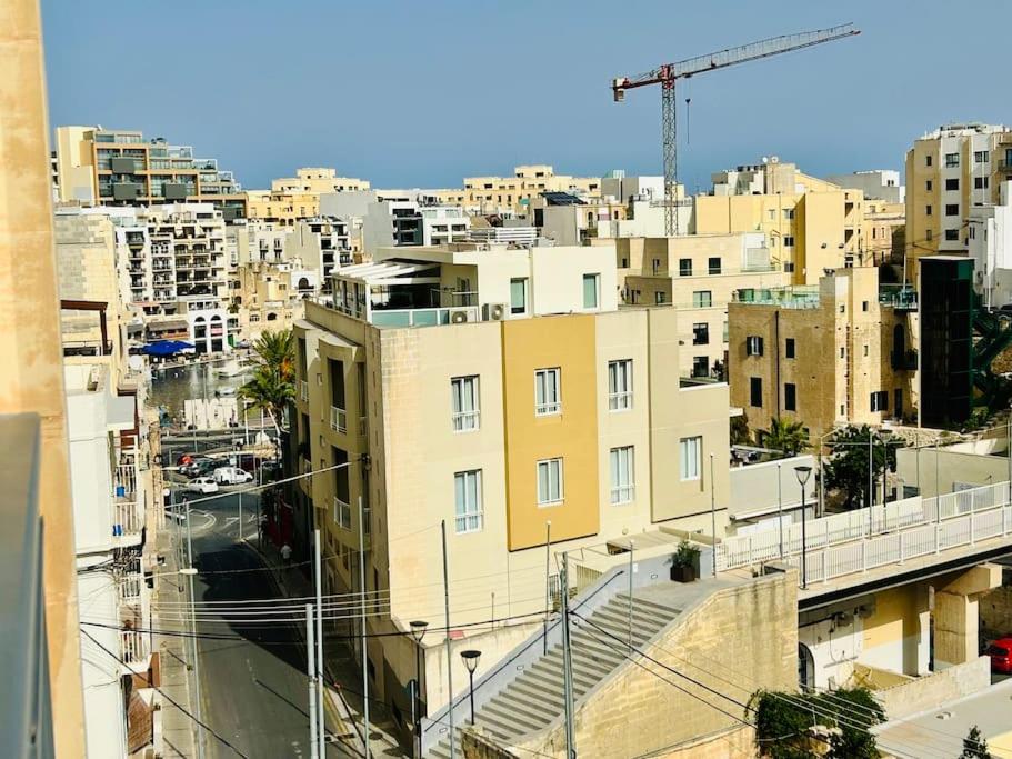 Spacious Home in the Heart of St Julian's photo 3