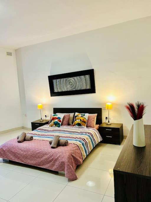Spacious Home in the Heart of St Julian's photo 5
