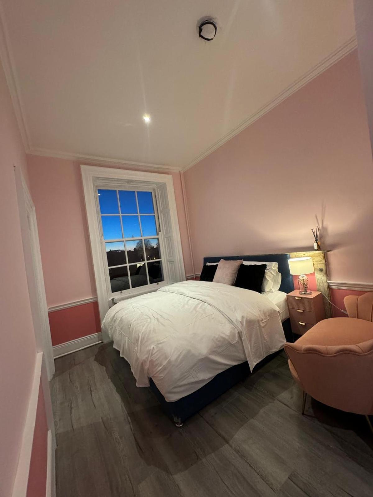 Deluxe Georgian Dublin 1 Private Rooms