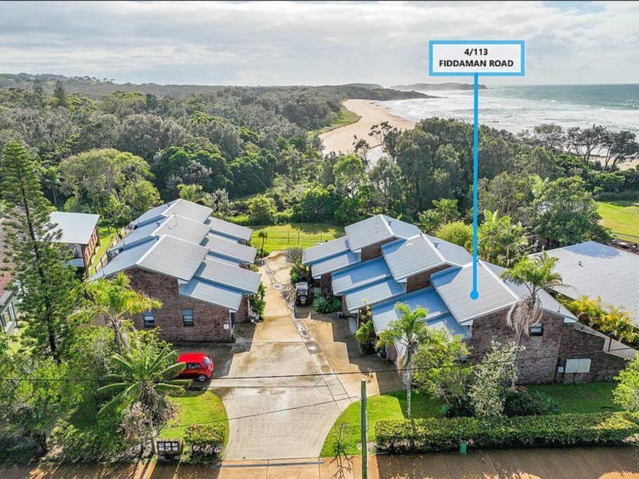 Emerald Break- The Perfect Coastal Escape