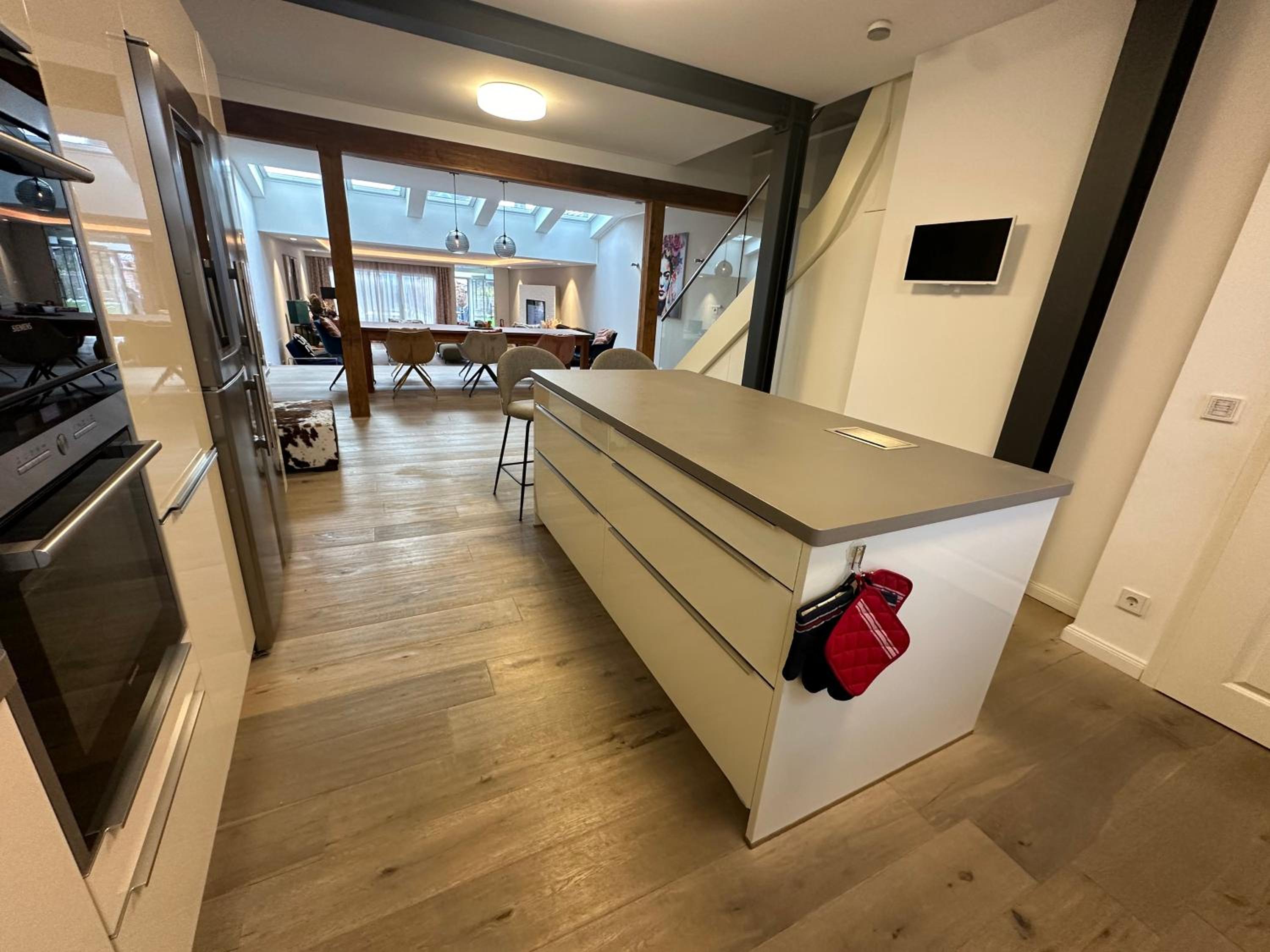 DOM LIVING - LuxusHaus