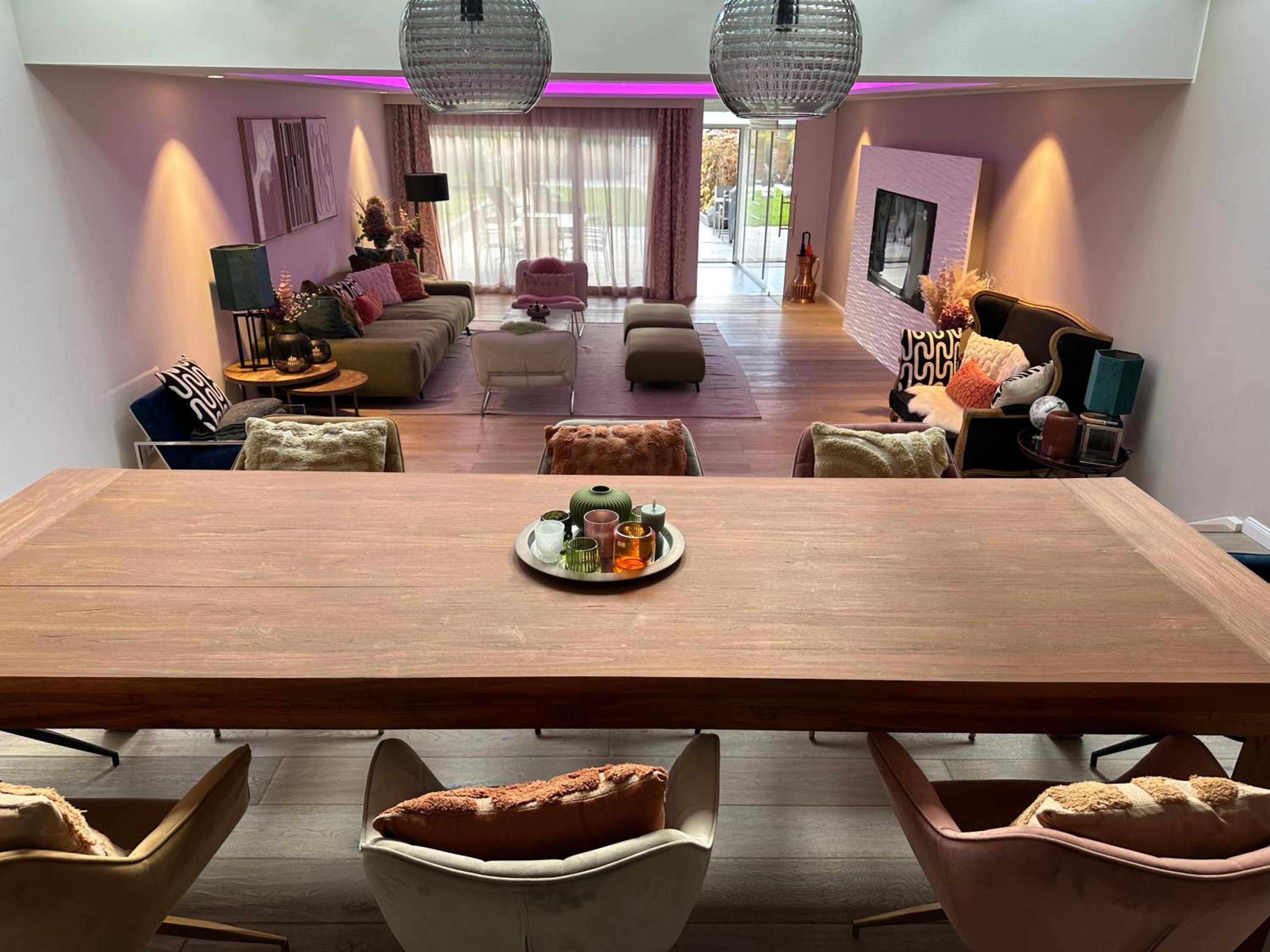 DOM LIVING - LuxusHaus