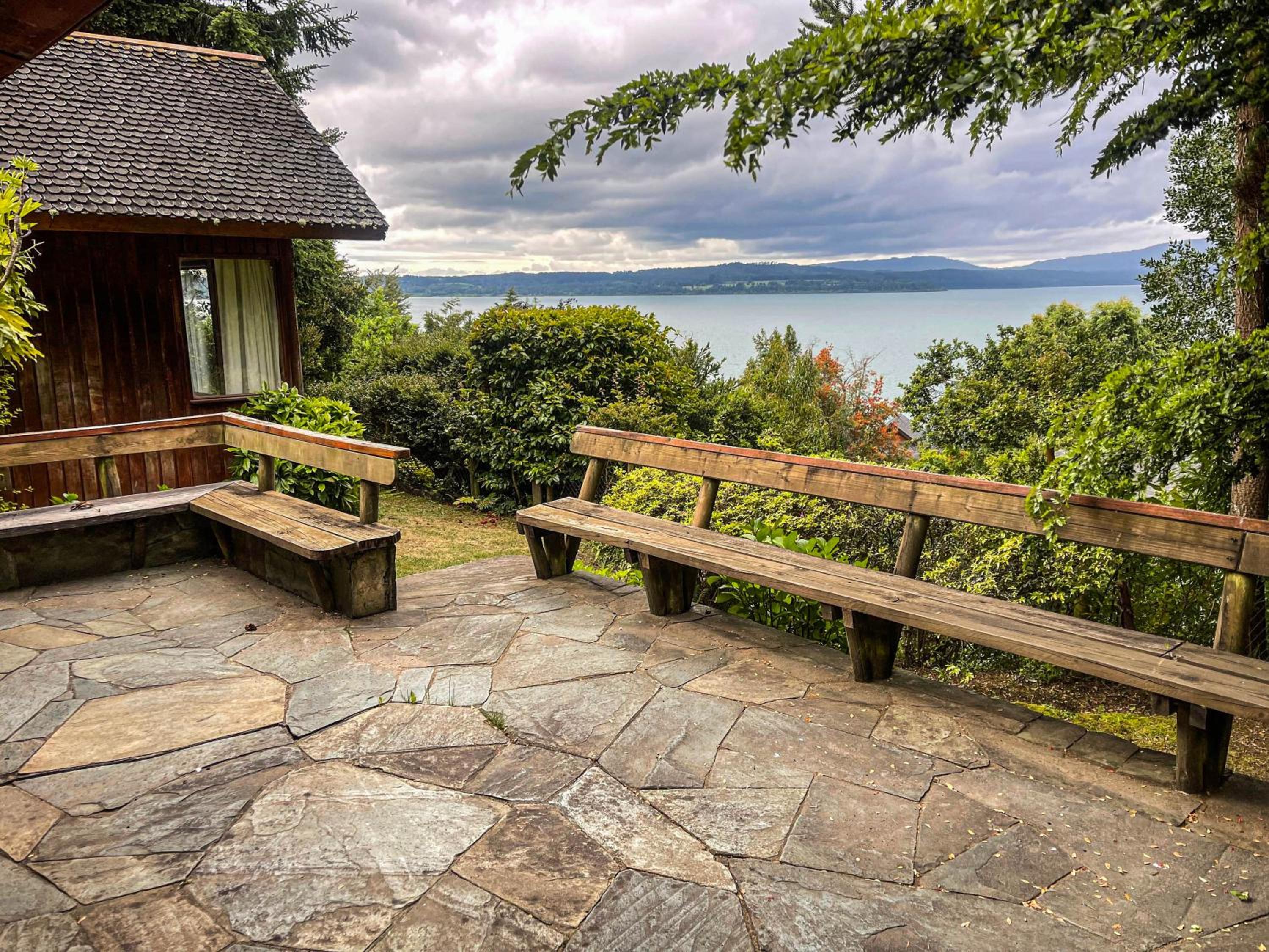Casa con vista y acceso al lago