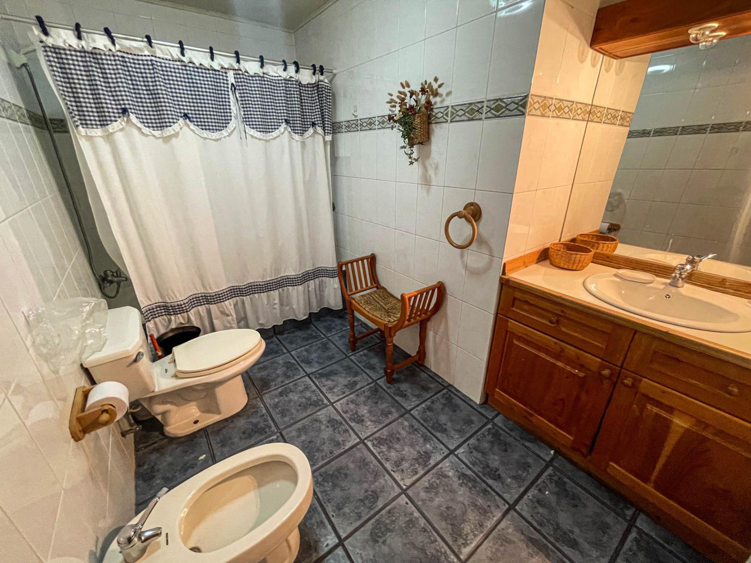 Casa con vista y acceso al lago