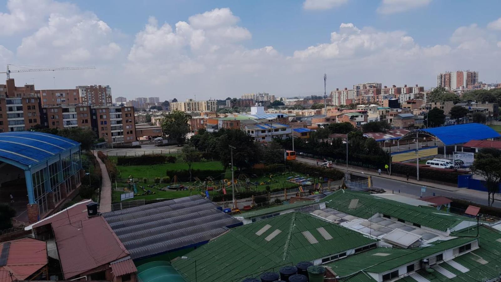 Suba Pinar-piso 7 con ascensor-WiFi 450 mbps-Lavadora Secadora