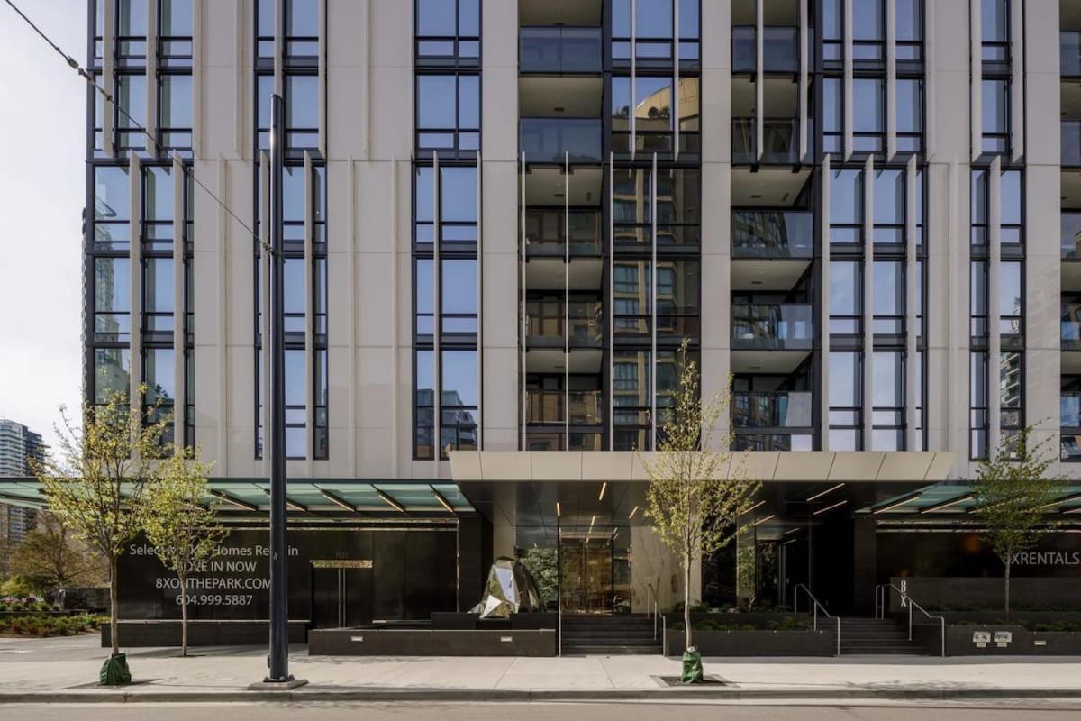 Amazing 3BR Condo Right in the Heart of Yaletown