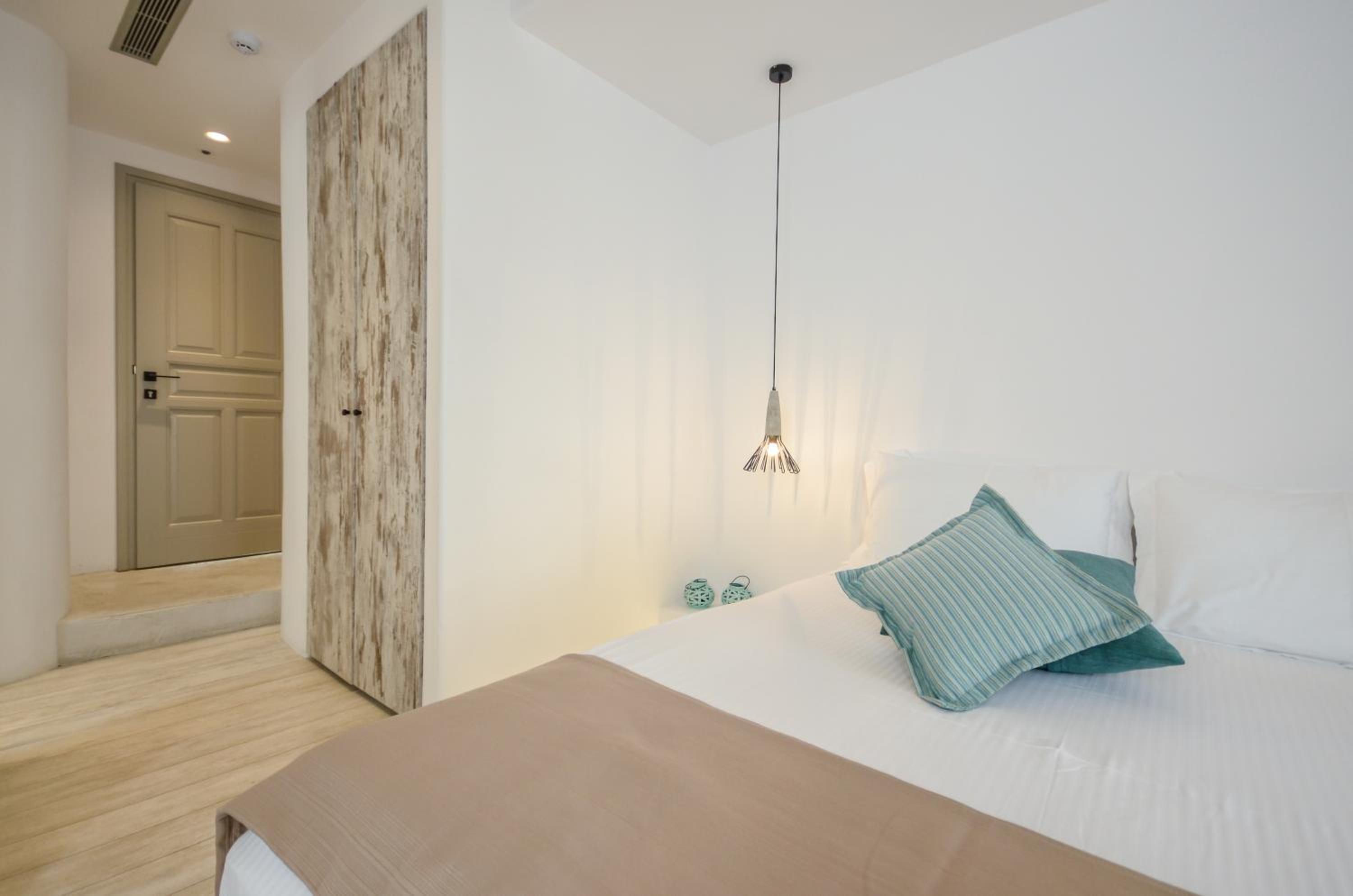 Thomais Studios photo 5