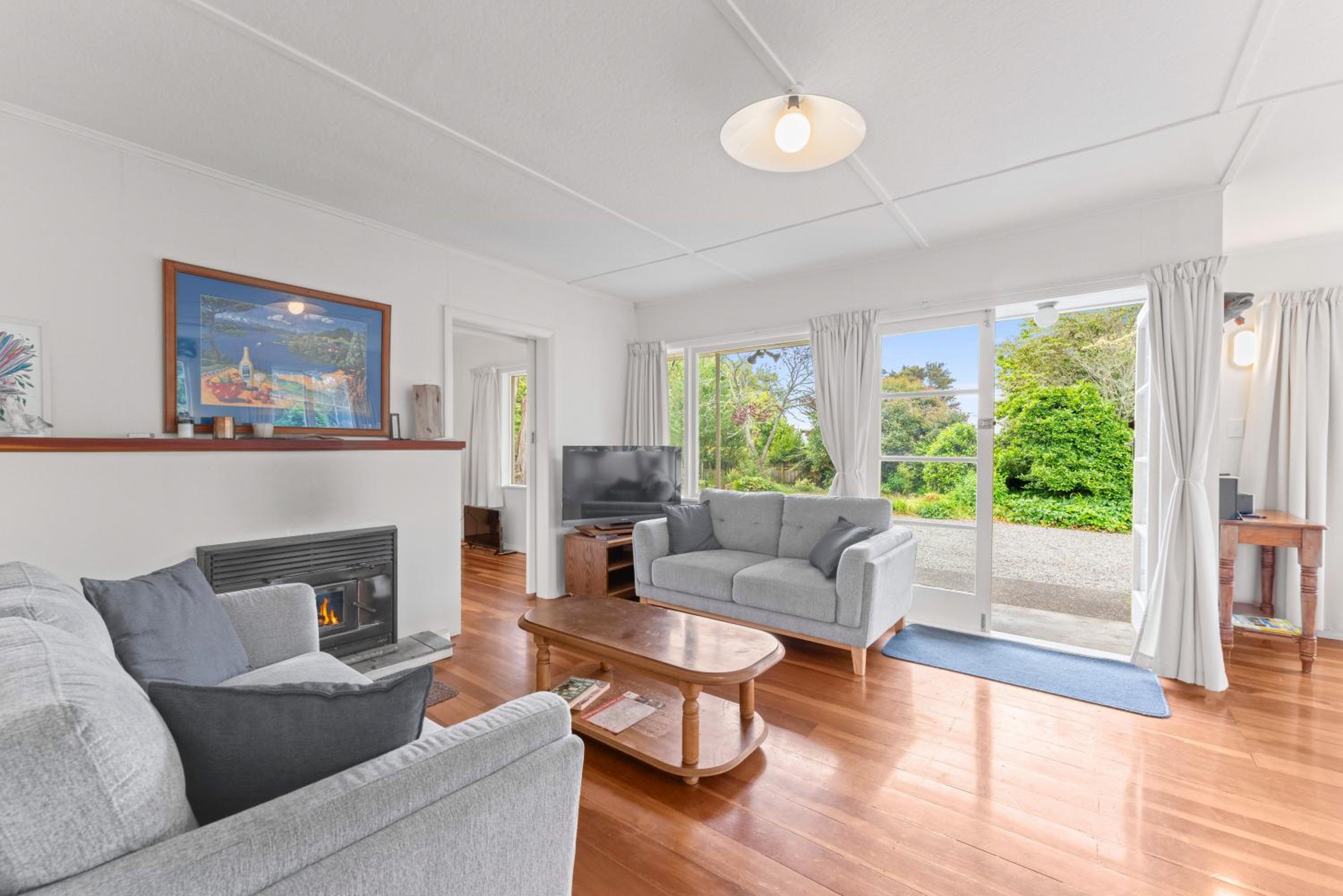 Tongariro Base Camp - Turangi Holiday Home view 3