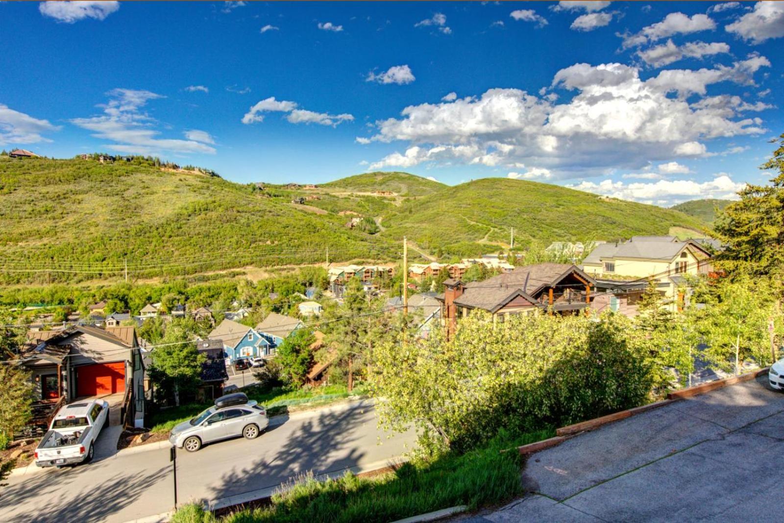 Walk to Ski Slopes Trails Spacious 4-Bedroom Private Home with Fantastic Views Hot Tub AC and Wood Fireplace PLA-1155 by KBM Resorts view 2