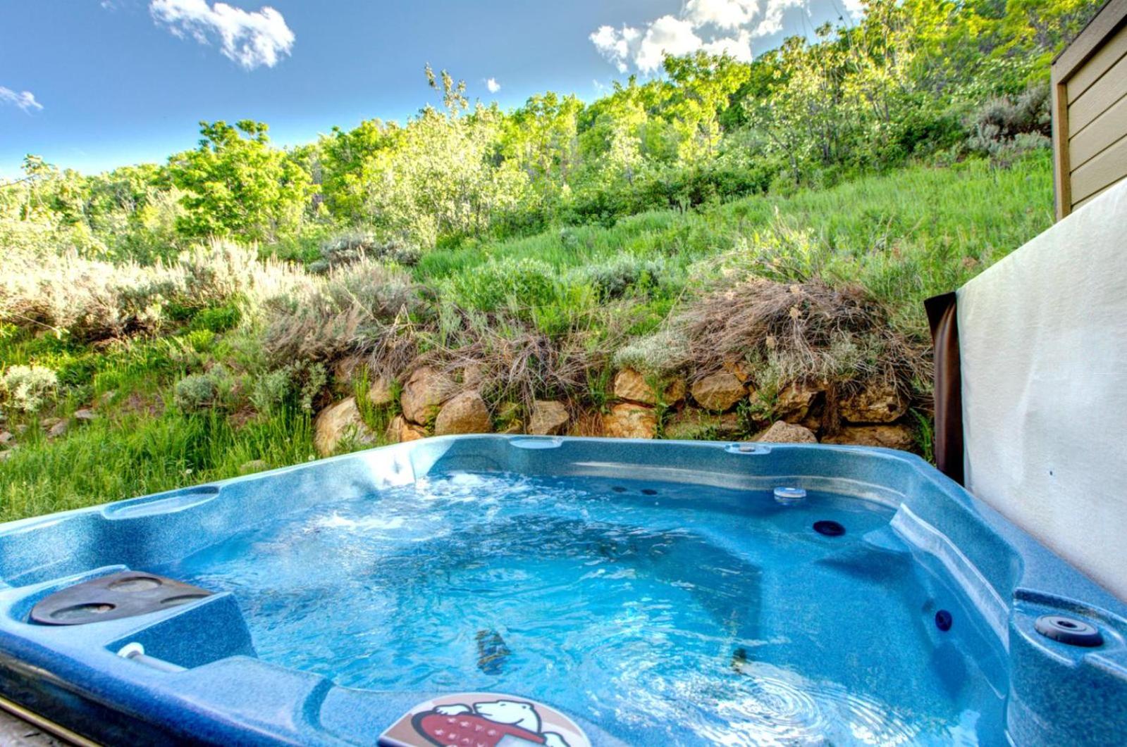 Walk to Ski Slopes Trails Spacious 4-Bedroom Private Home with Fantastic Views Hot Tub AC and Wood Fireplace PLA-1155 by KBM Resorts view 3