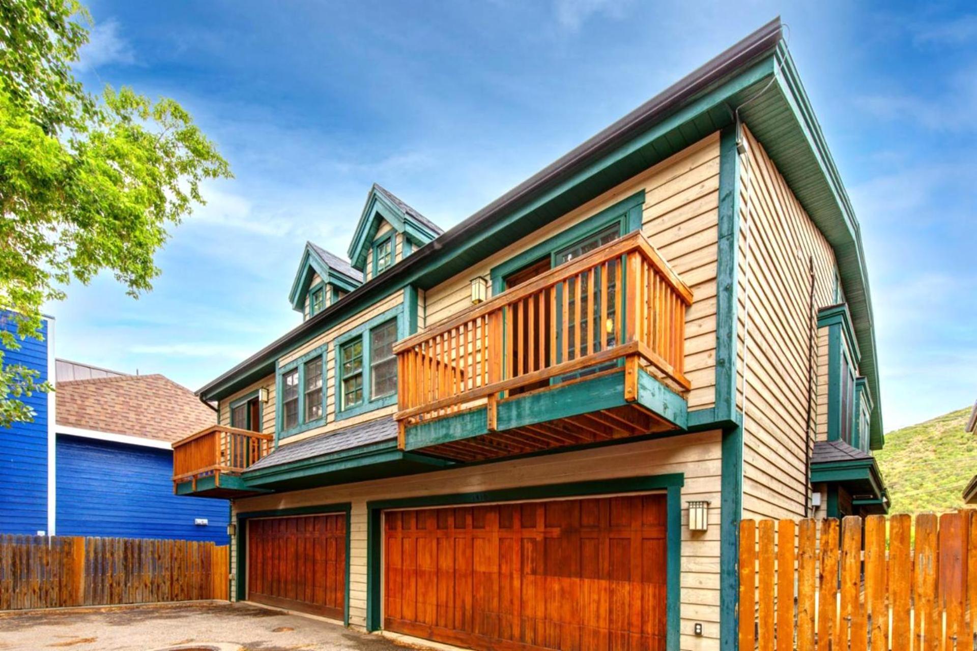 KBM Resorts Walk to Lifts and Main St Rent 1416 and 1418 Townhomes together Pri Hot tub PPS-1418 view 5