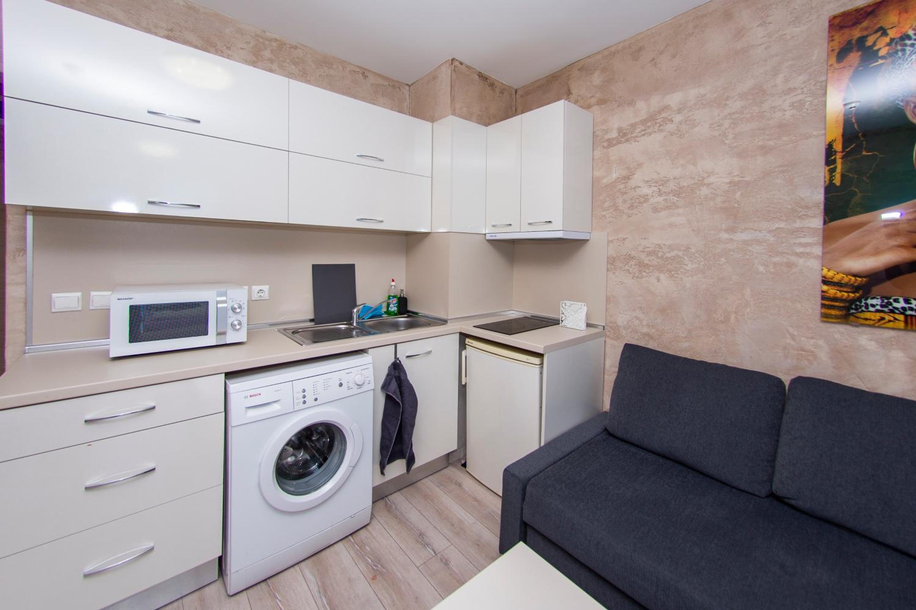 Easy apartments