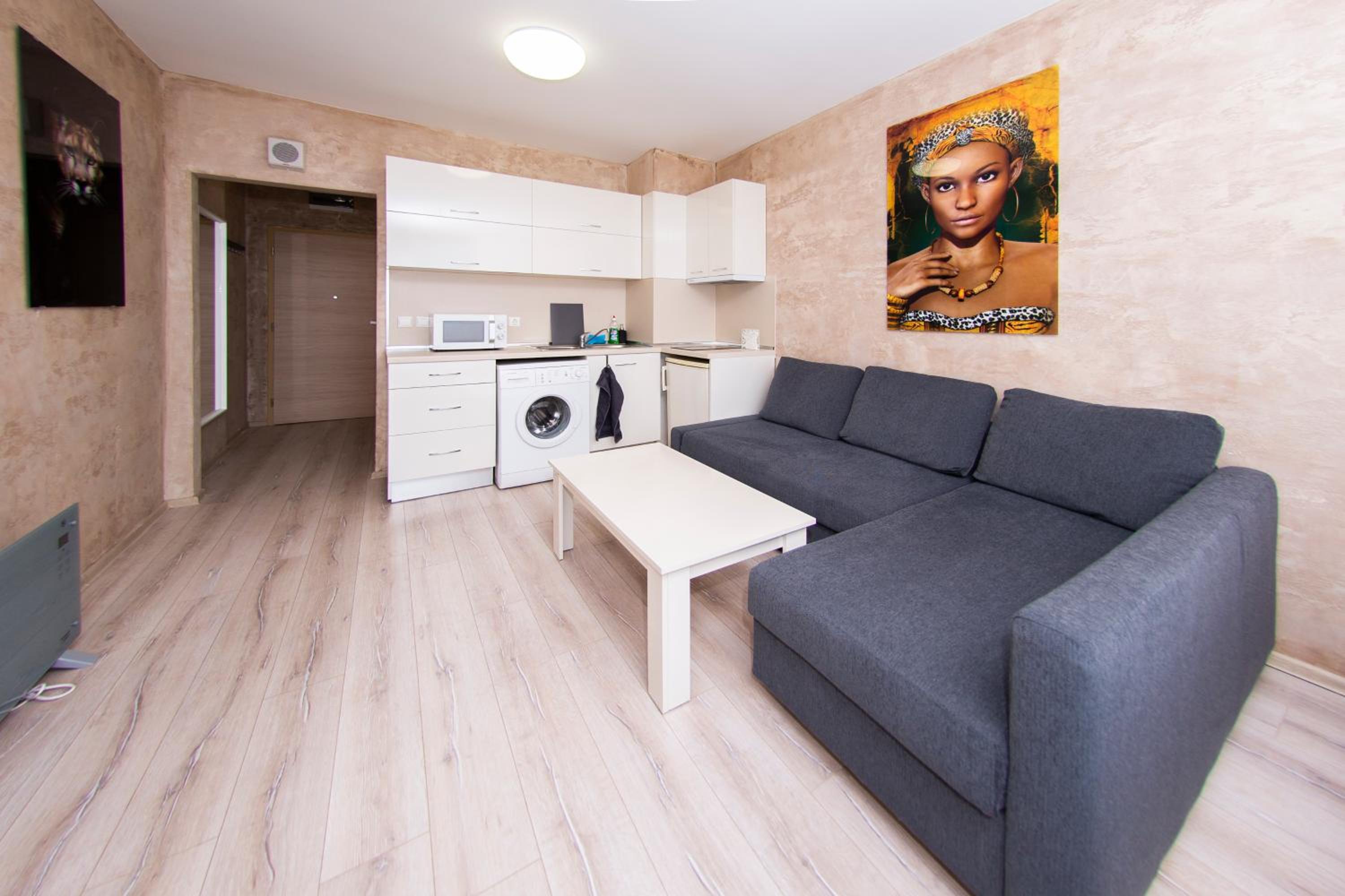 Easy apartments