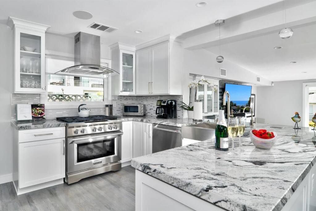 Laguna Beach House view 4