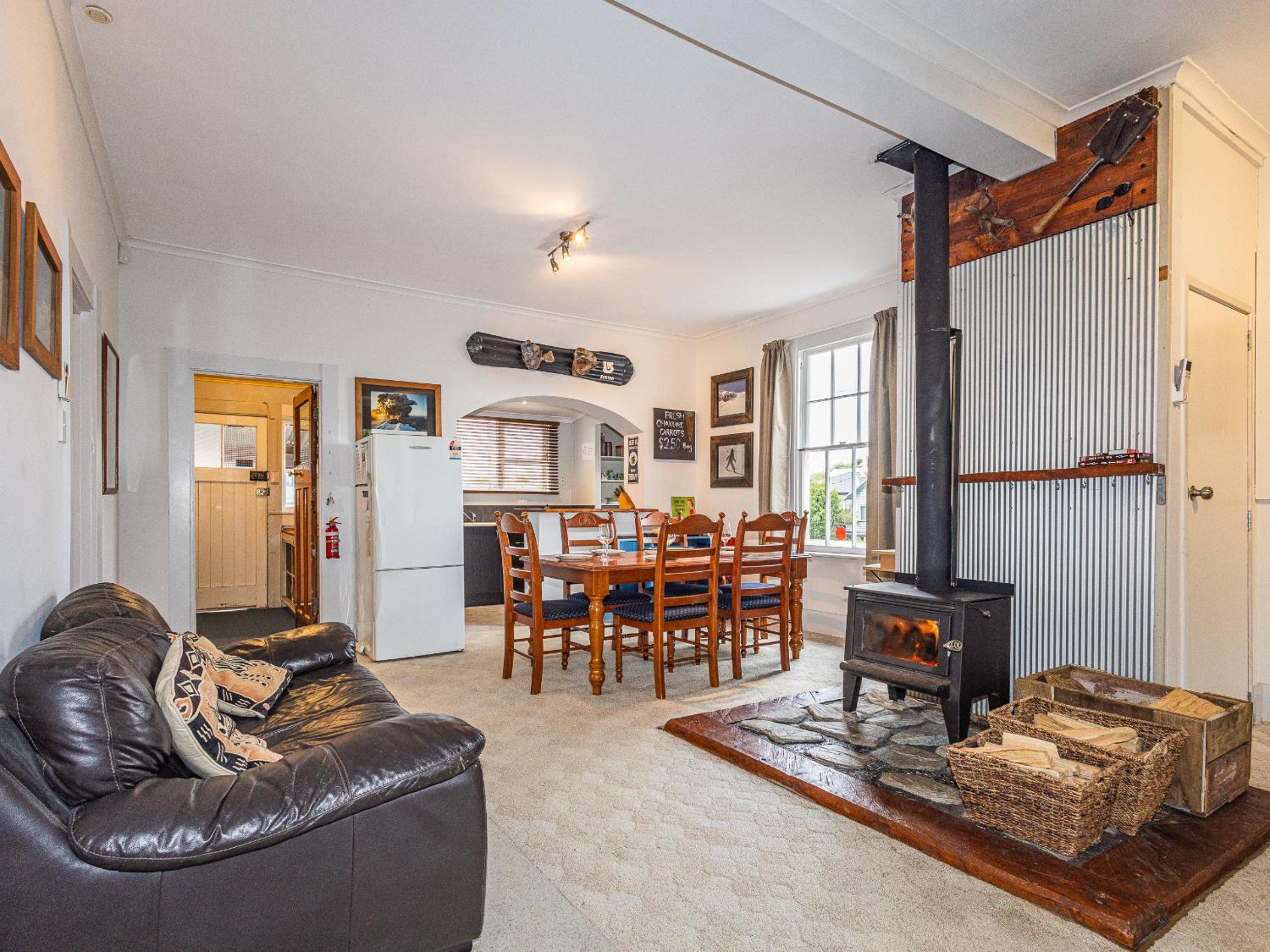 Willow Lodge - Ohakune Holiday Home view 5