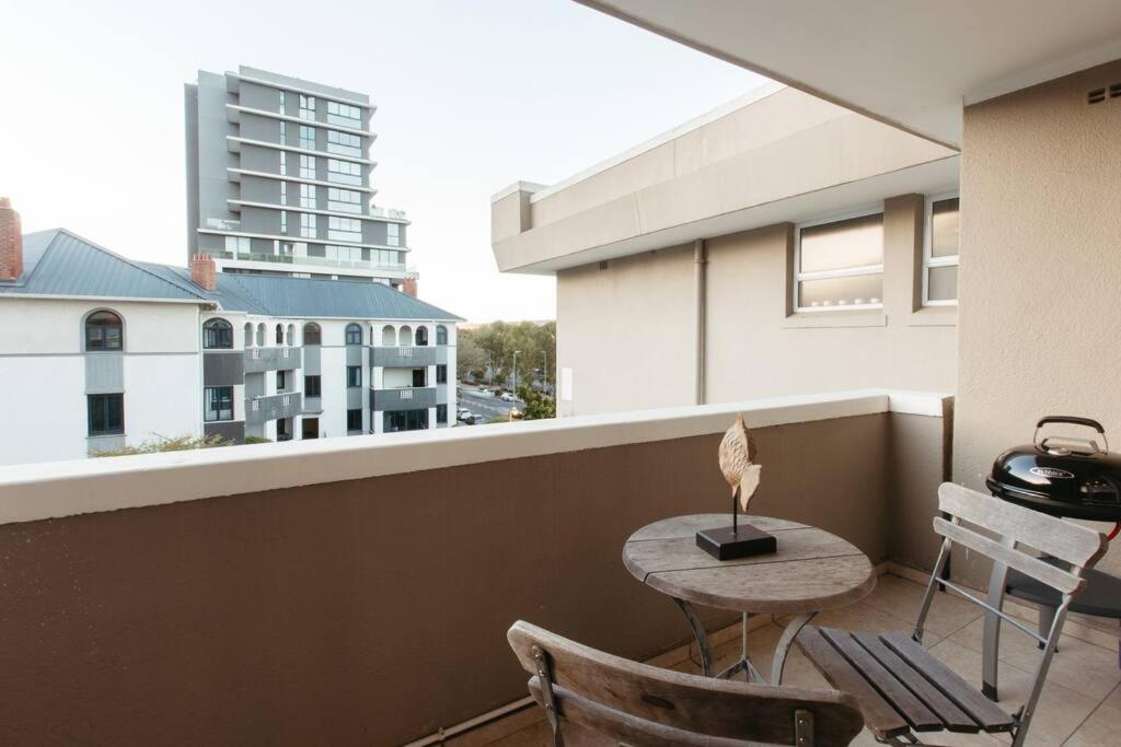 Elegant Apartment with Parking