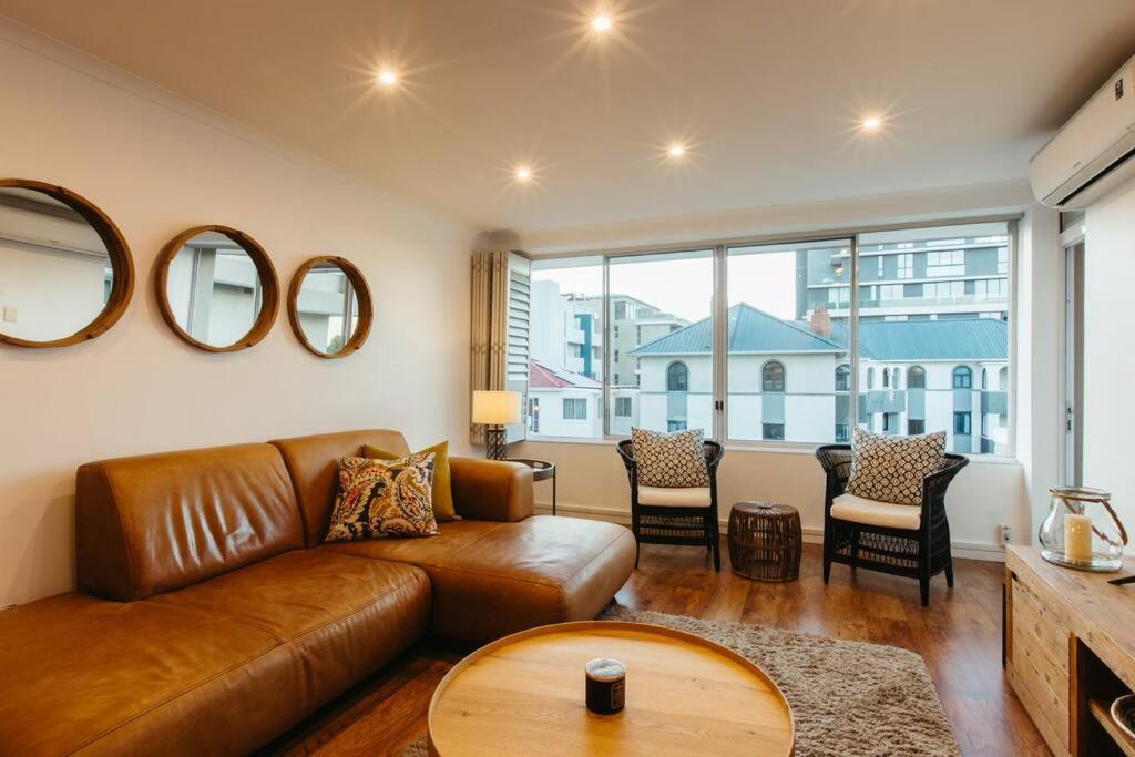 Elegant Apartment with Parking