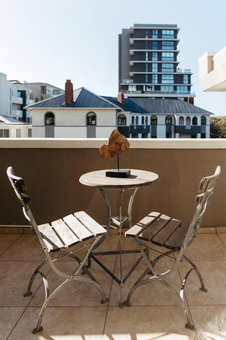 Elegant Apartment with Parking