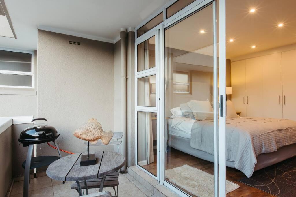 Elegant Apartment with Parking