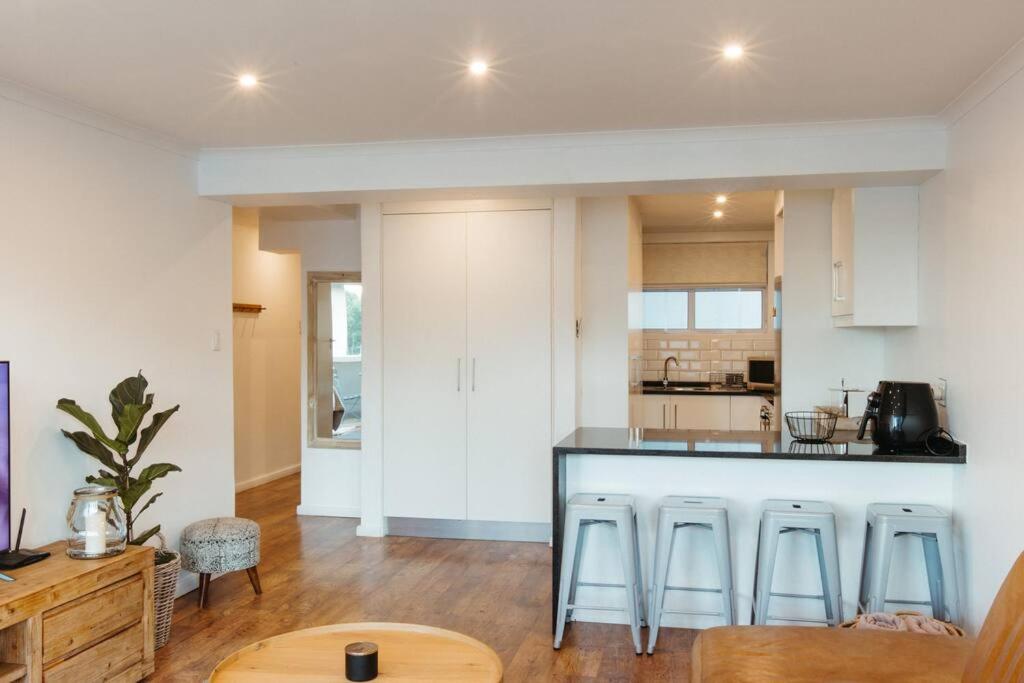 Elegant Apartment with Parking