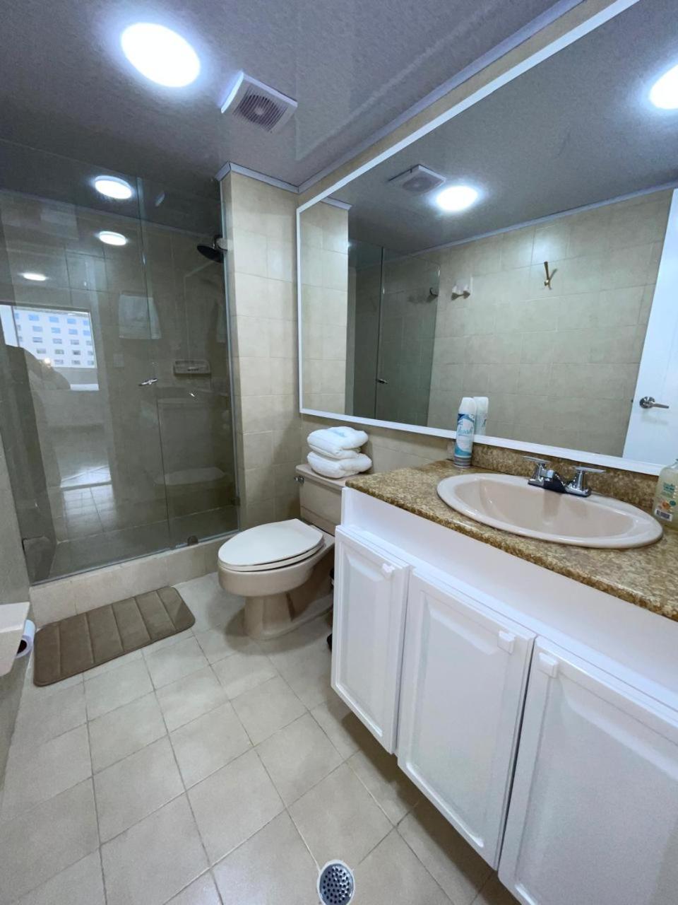 Classy Apartamentos Reef 1 cuadra del mar