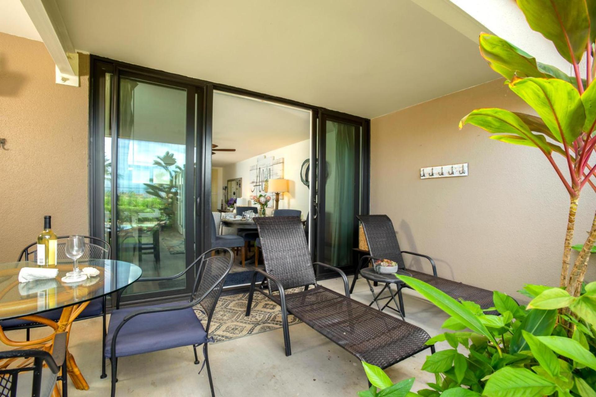 KBM Resorts: Hale Ona Loa HOL-116 Charming with Ocean View view 3