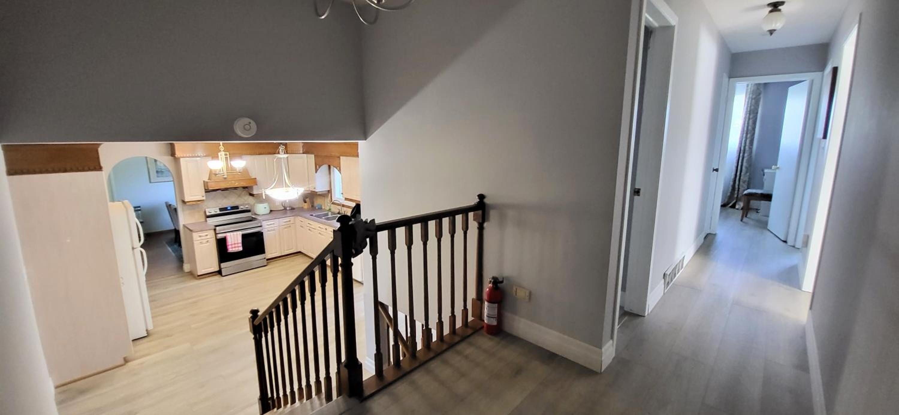 Cozy Home Close to Attractions in Niagara Falls