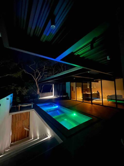 Villa Rizo - Luxury Villa in Santa Teresa Beach