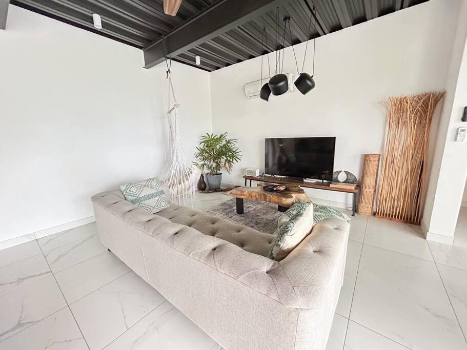 Villa Rizo - Luxury Villa in Santa Teresa Beach