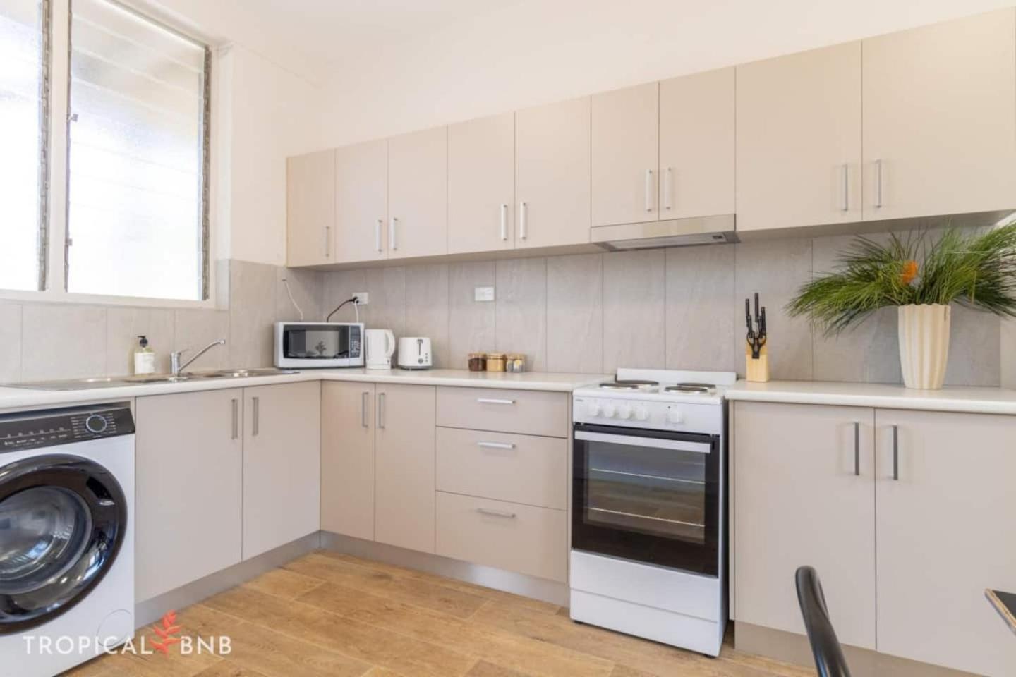 Crocodile Retreat 2 Bed Apt Walk To Foreshore