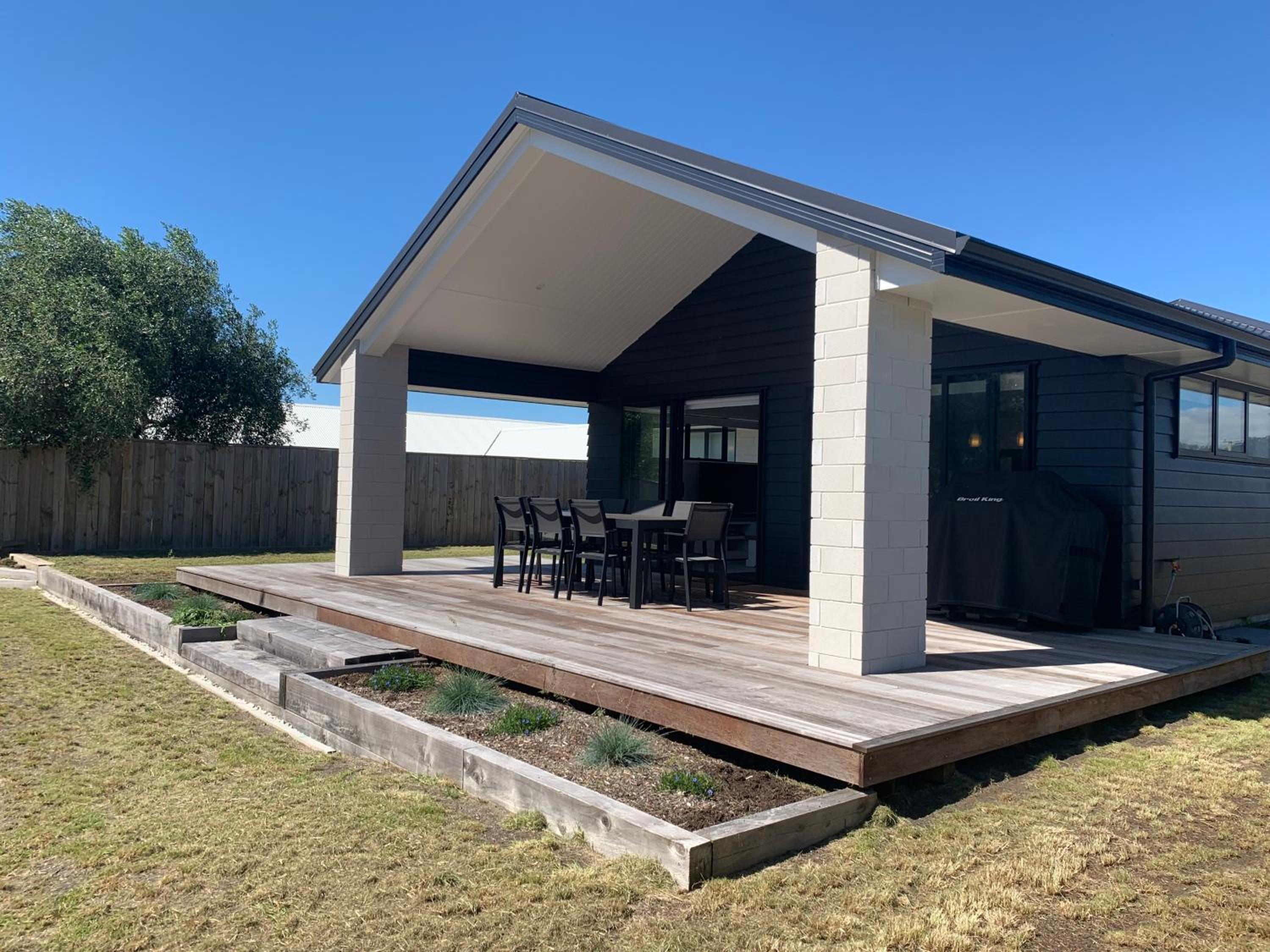 Fab Family Getaway - Waihi Beach Holiday Home