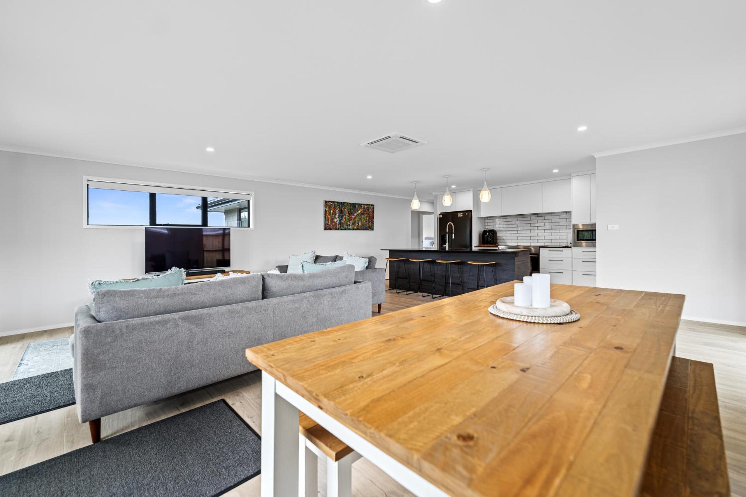 Fab Family Getaway - Waihi Beach Holiday Home