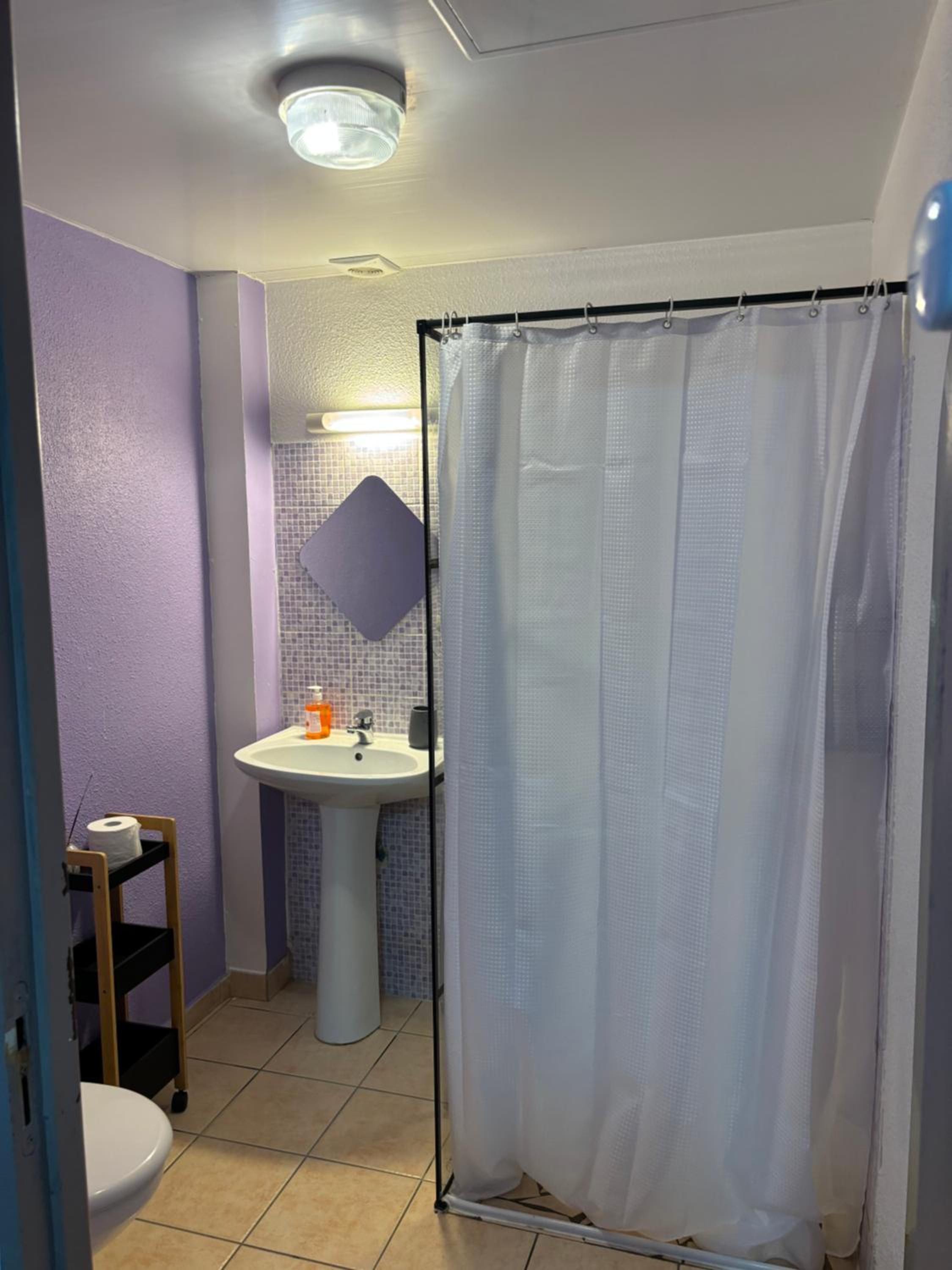 Cocon Montabo - logement tout équipé avec climatisation et Wi-Fi - à seulement 5 min de la plage view 3