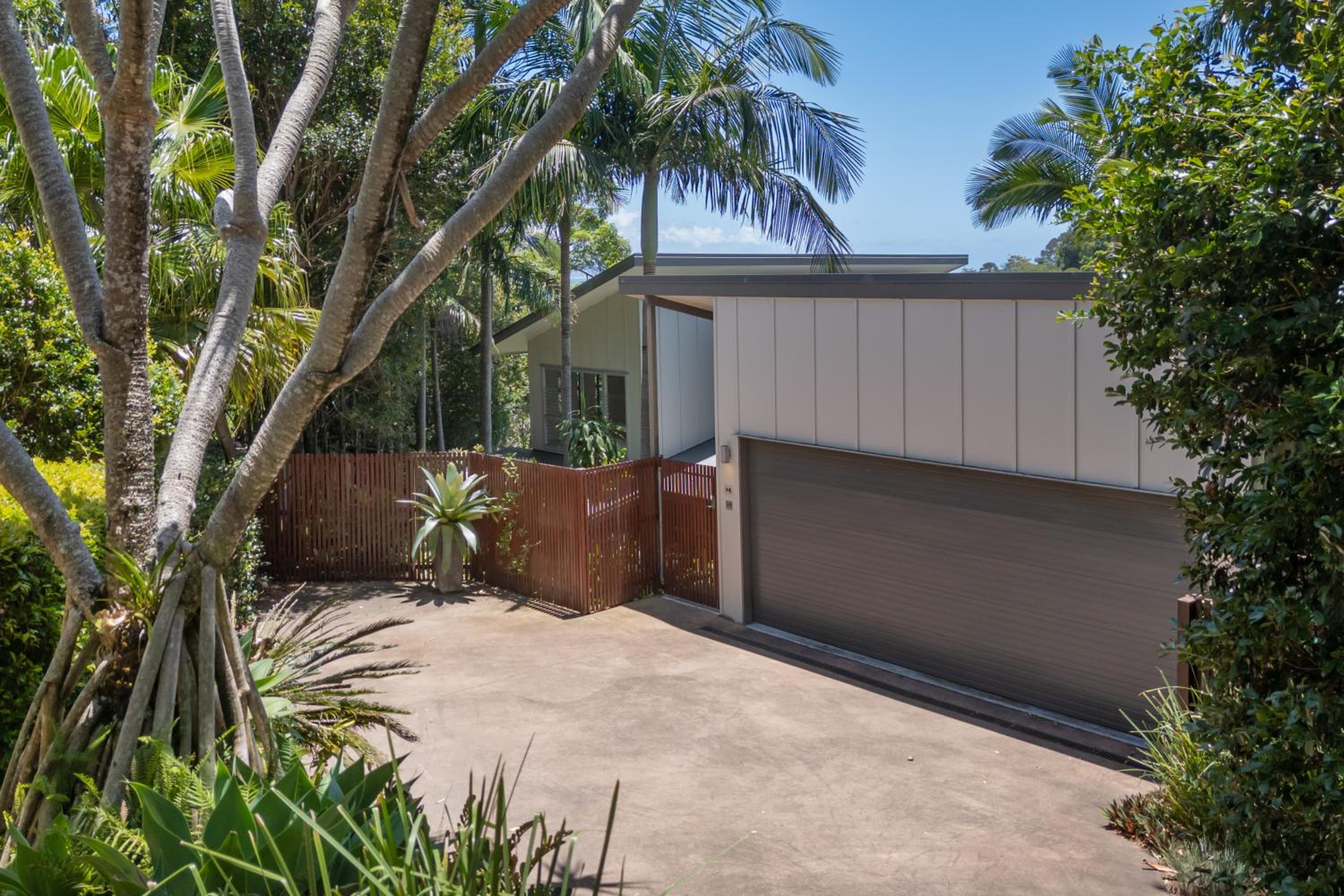 Hilltop Noosa Ocean Views, Noosa Heads