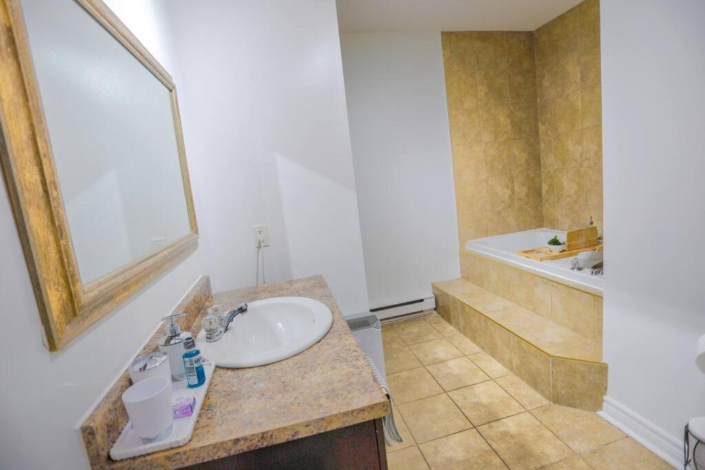 Lacay Apartement - Modern 1 or 2 bedrooms unit