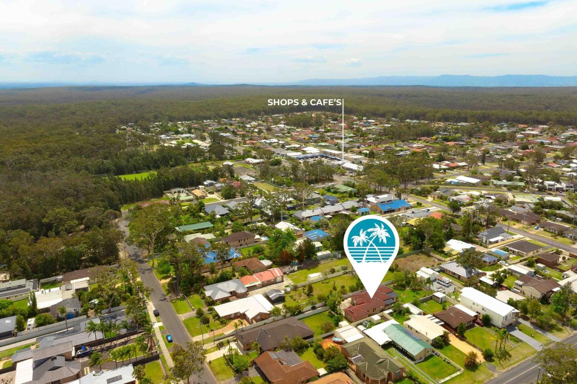 Jervis Bay Breeze - Pet Friendly & 350m to Callala Bay