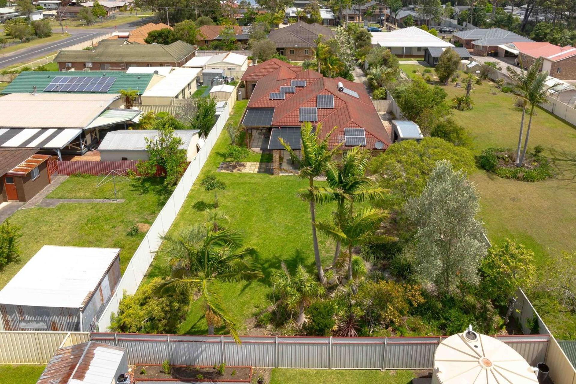 Jervis Bay Breeze - Pet Friendly & 350m to Callala Bay