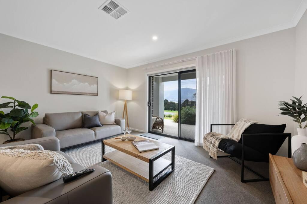 Bogong views at your doorstep!