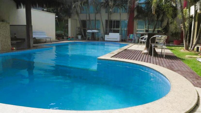 Flat PontaNegra com Piscina e vista para o Morro do Careca