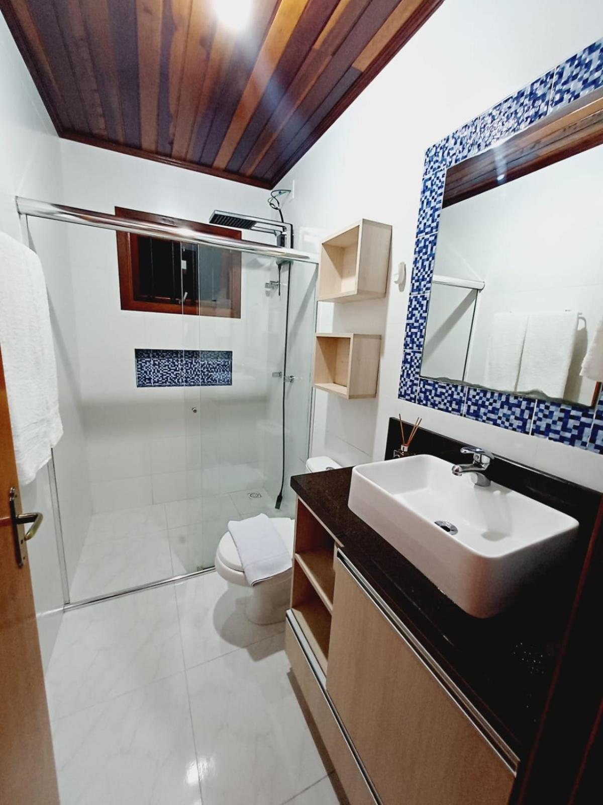 Casa com Hidromassagem e Lareira