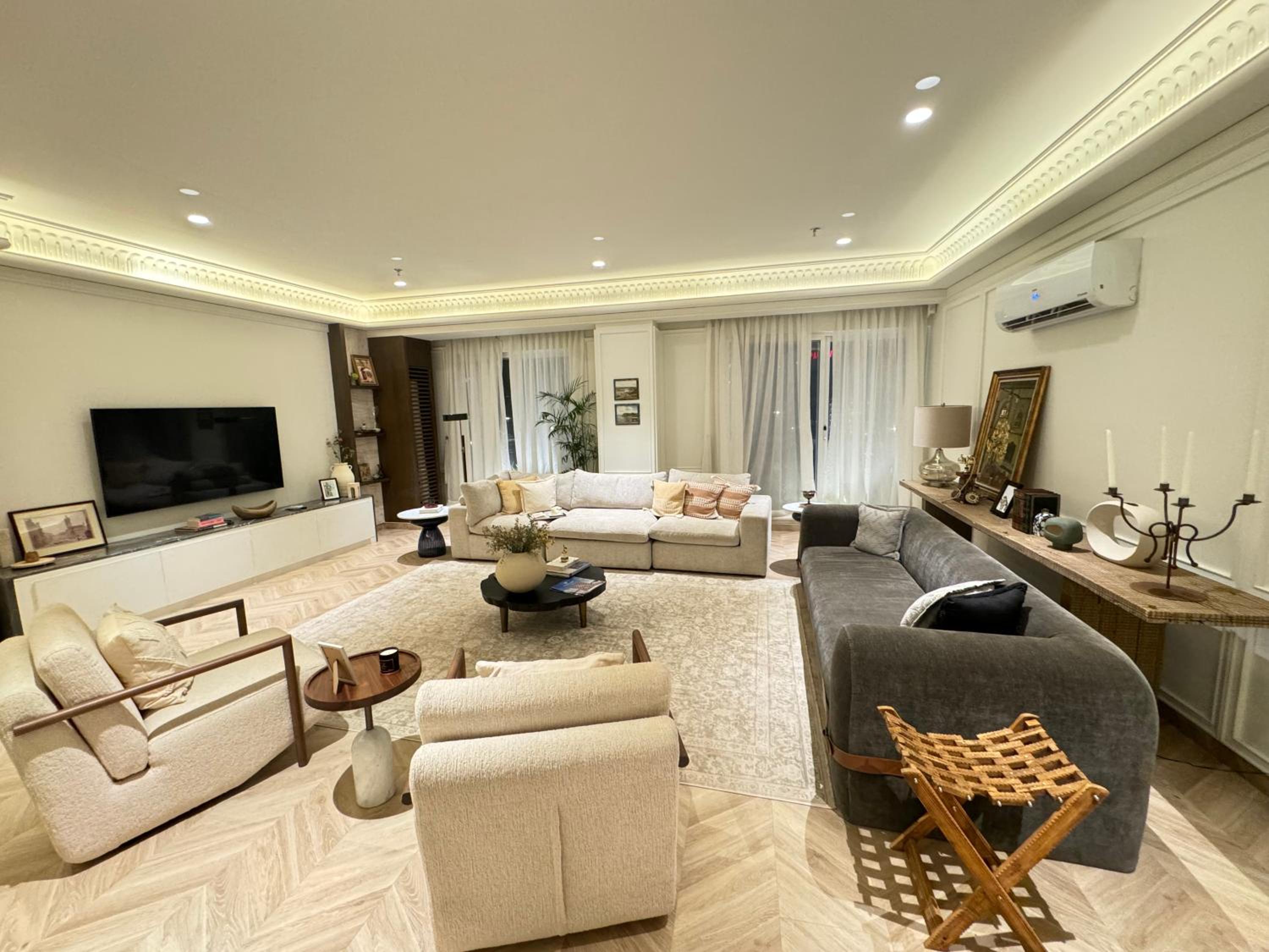 Skyrise Executive Apartments Facing Centaurus Mall Islamabad