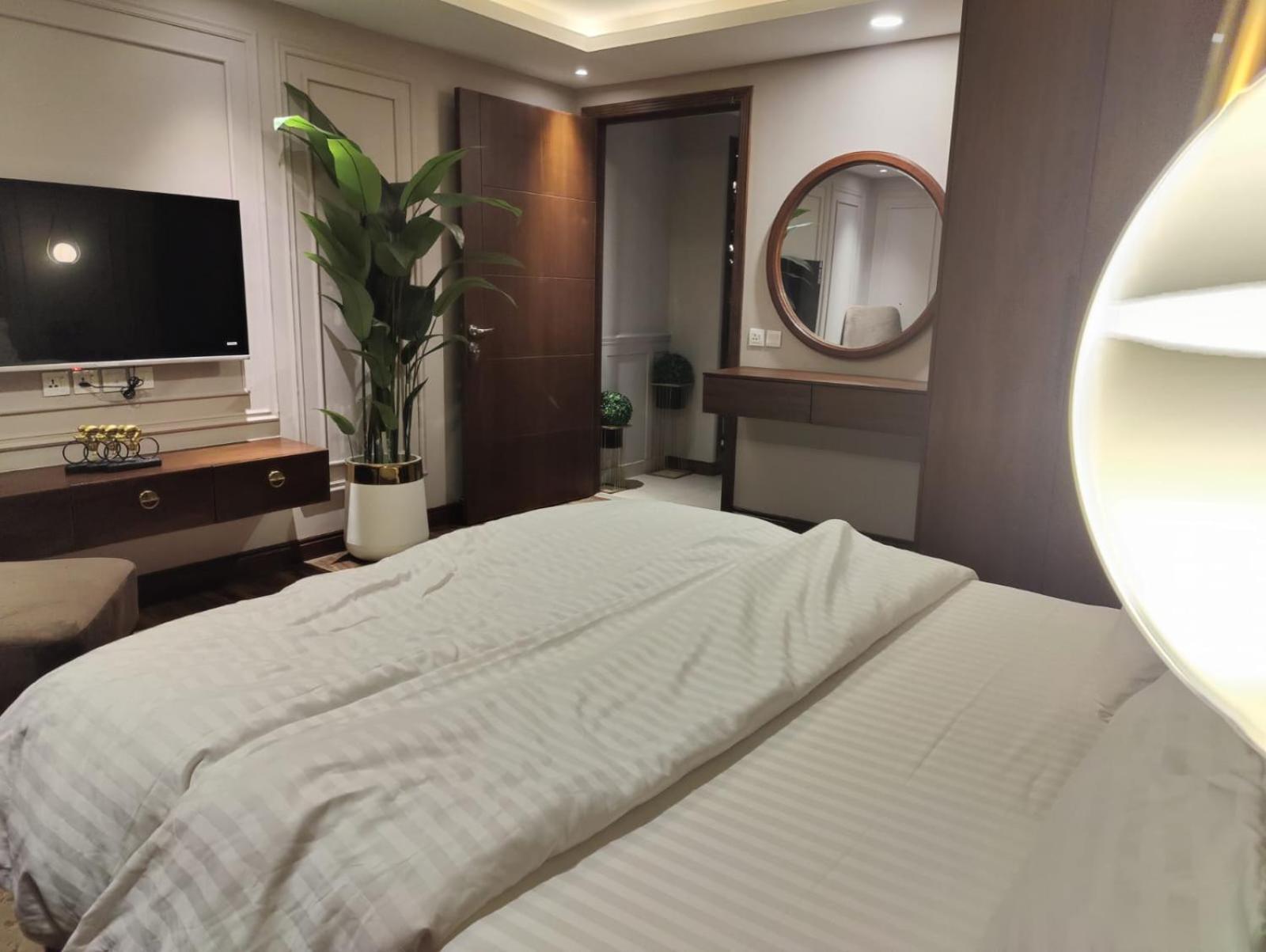 Skyrise Executive Apartments Facing Centaurus Mall Islamabad