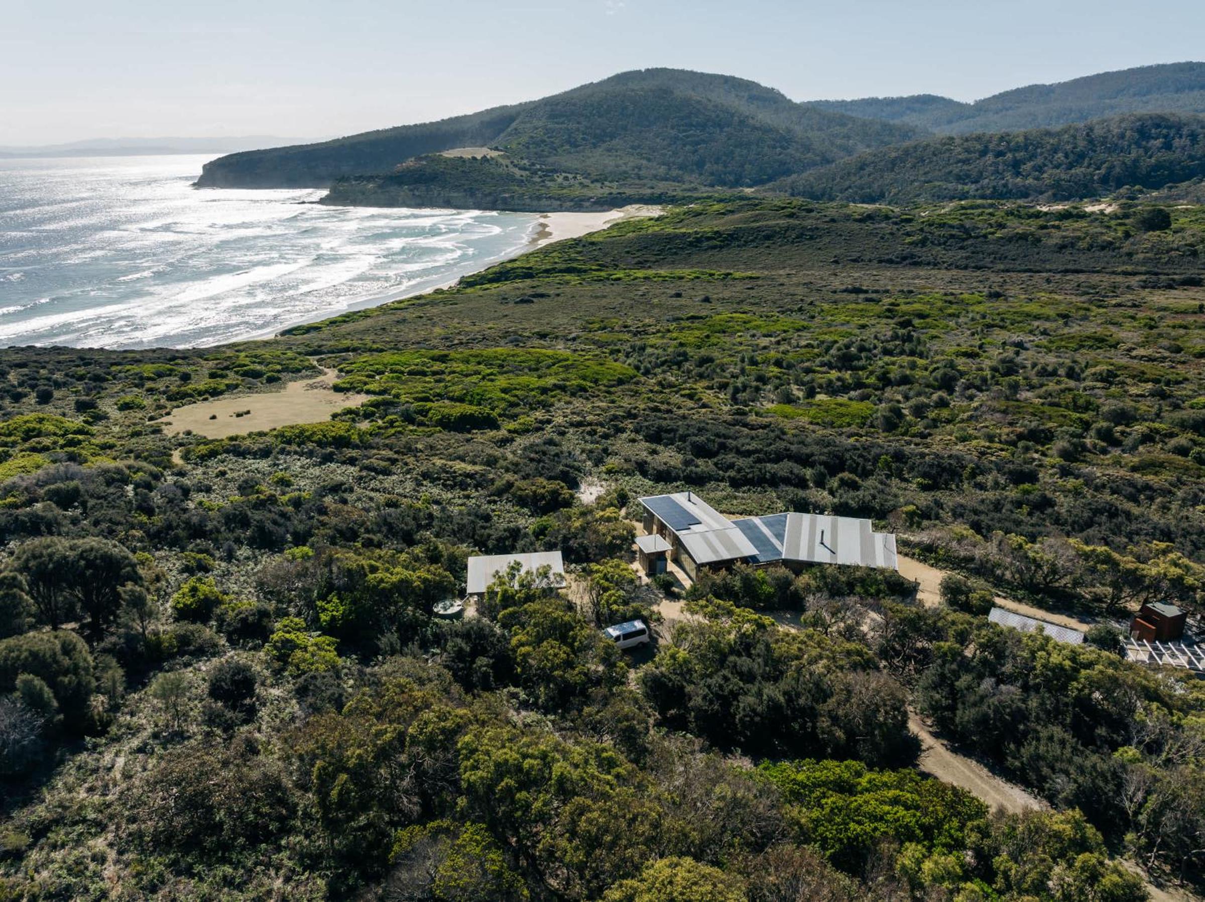 Roaring Beach House