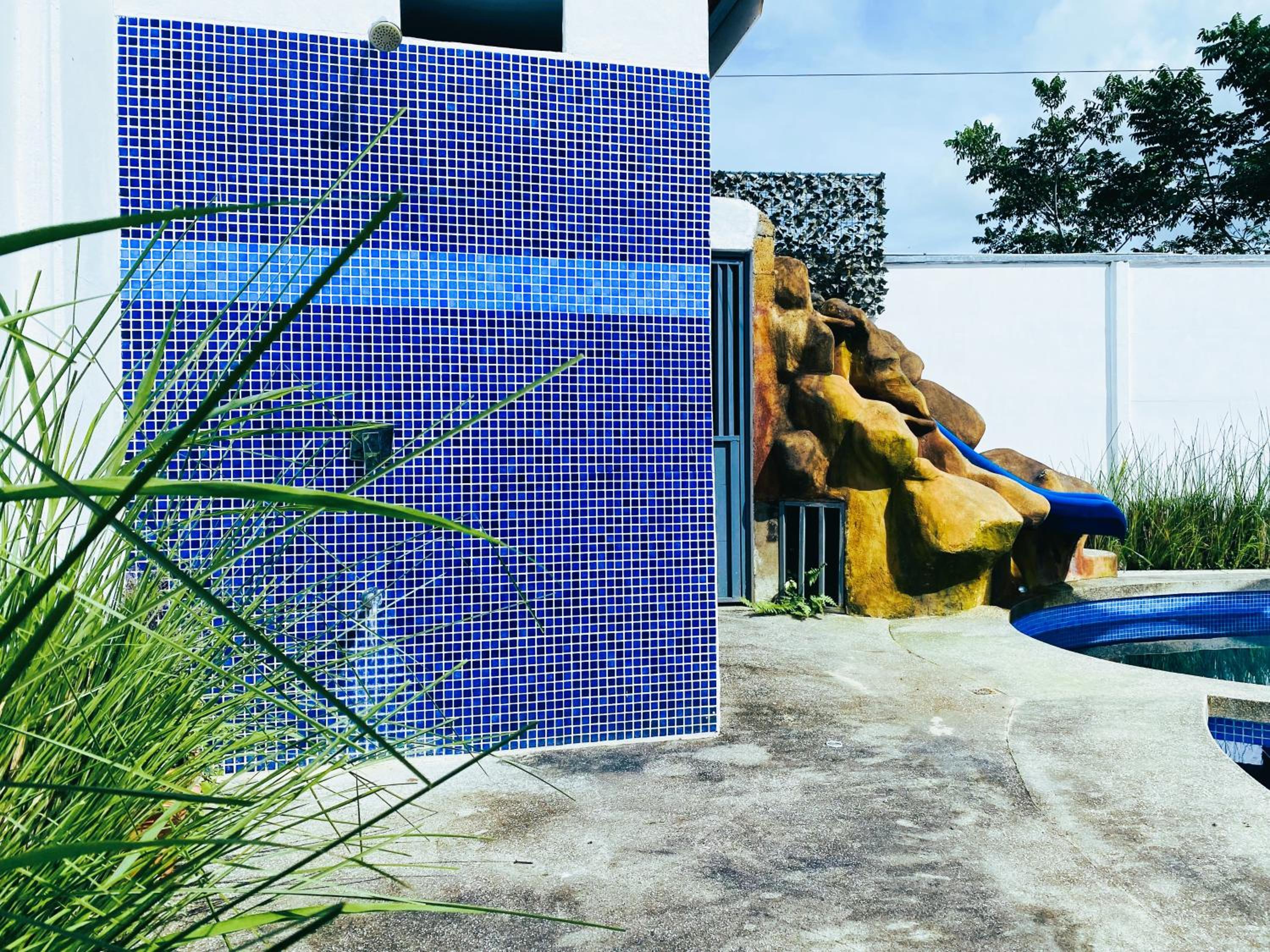 Blue Rriver House