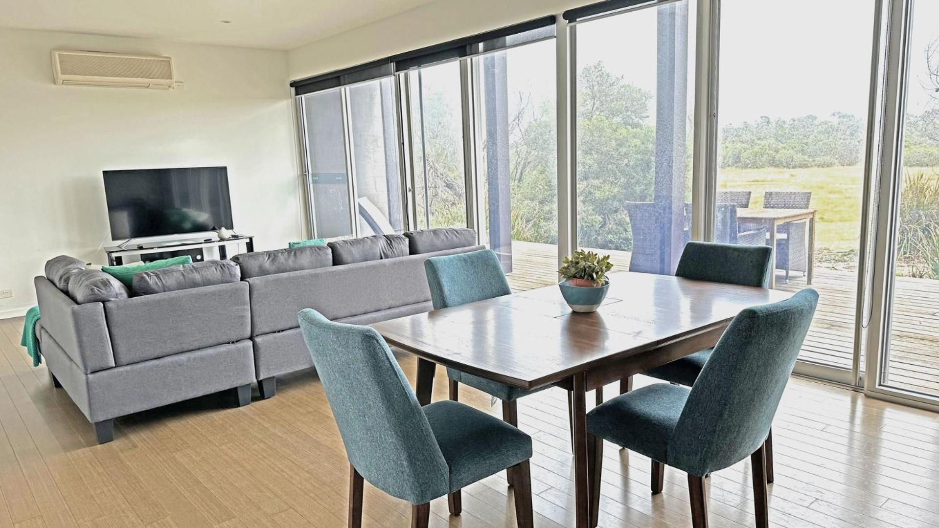 St Andrews Beach apartment 4 01