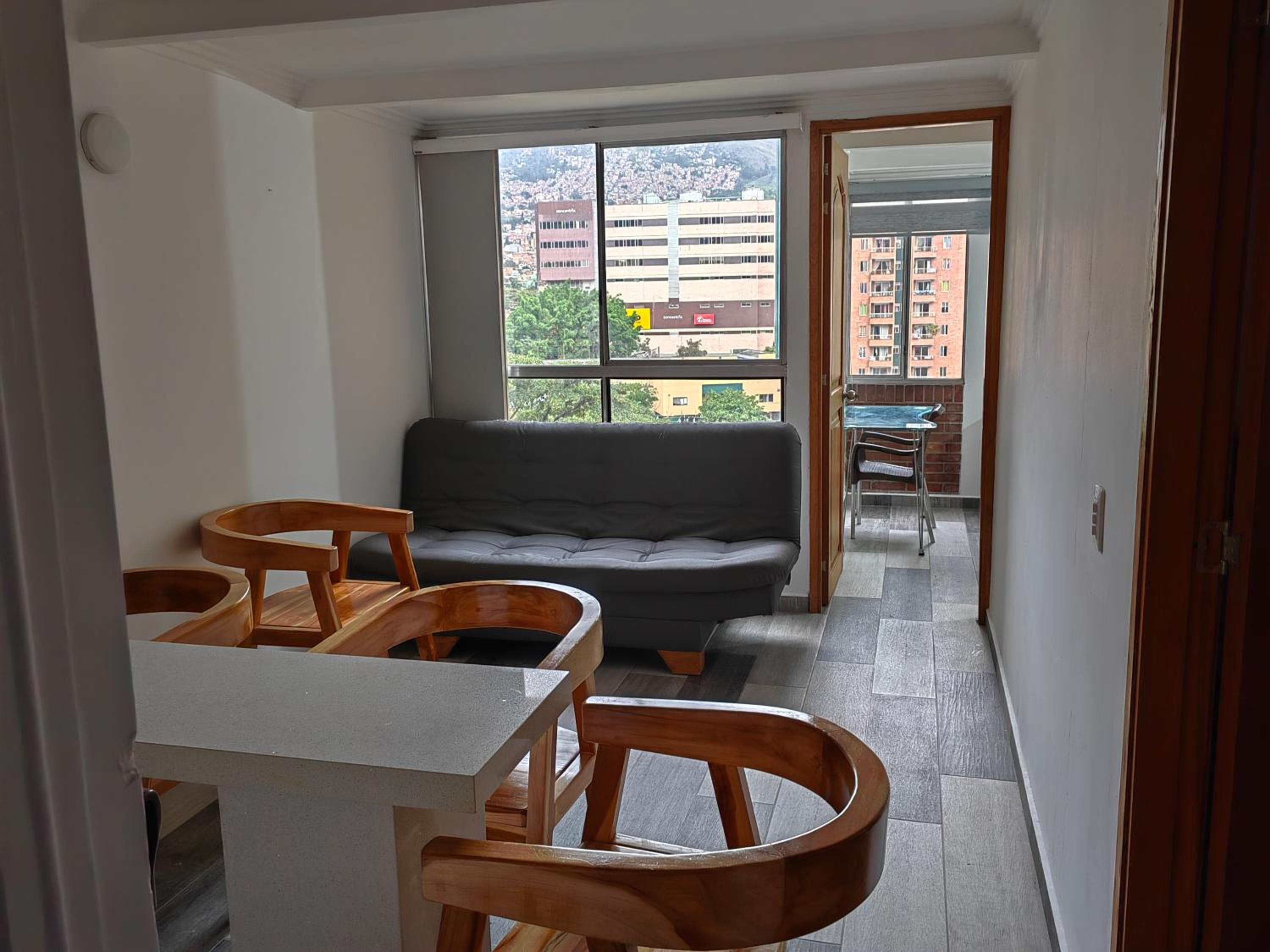 Apartamento Cerca a la estación Hospital
