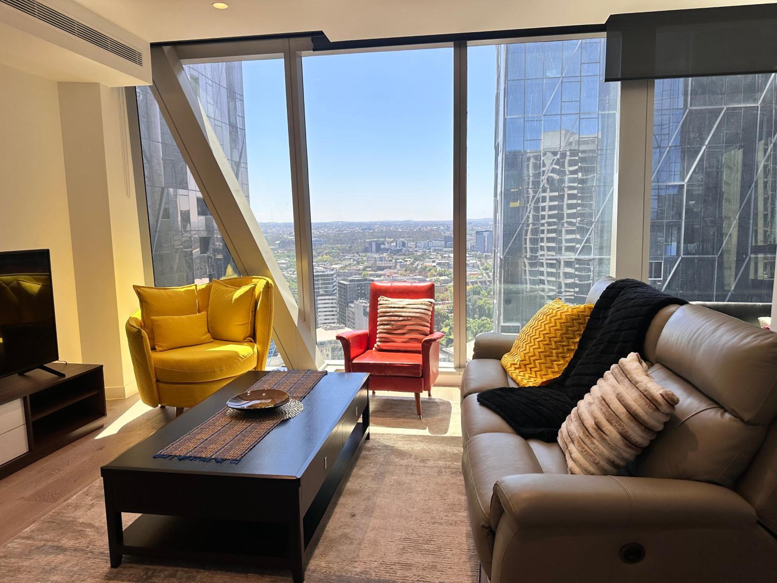 West Side Place Luxury Executive Residence by Ritz Carlton