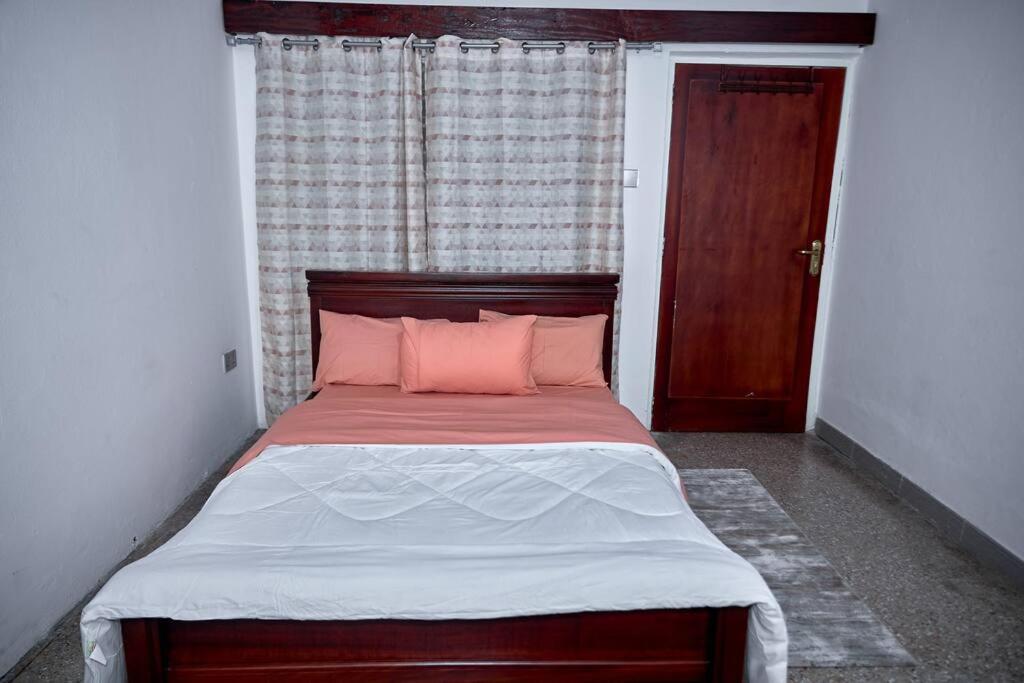 The Ardens, Your Modern Serene Getaway in Big Ada view 5