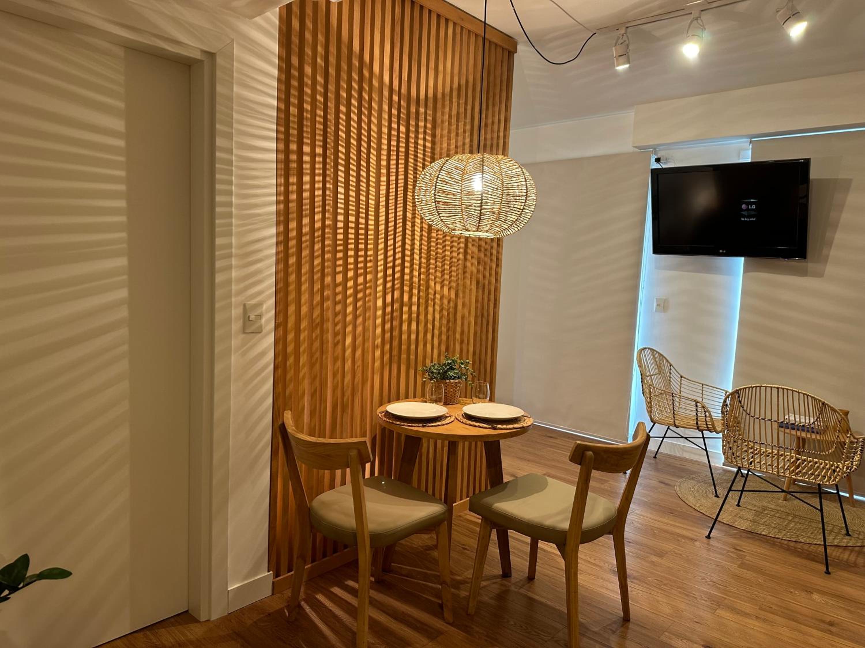 Modern & Bright Studio view 3